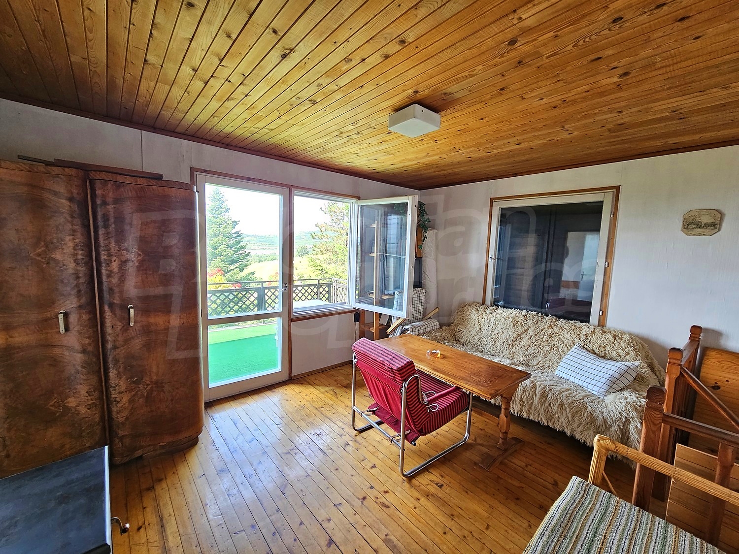 Gallery Picture 15