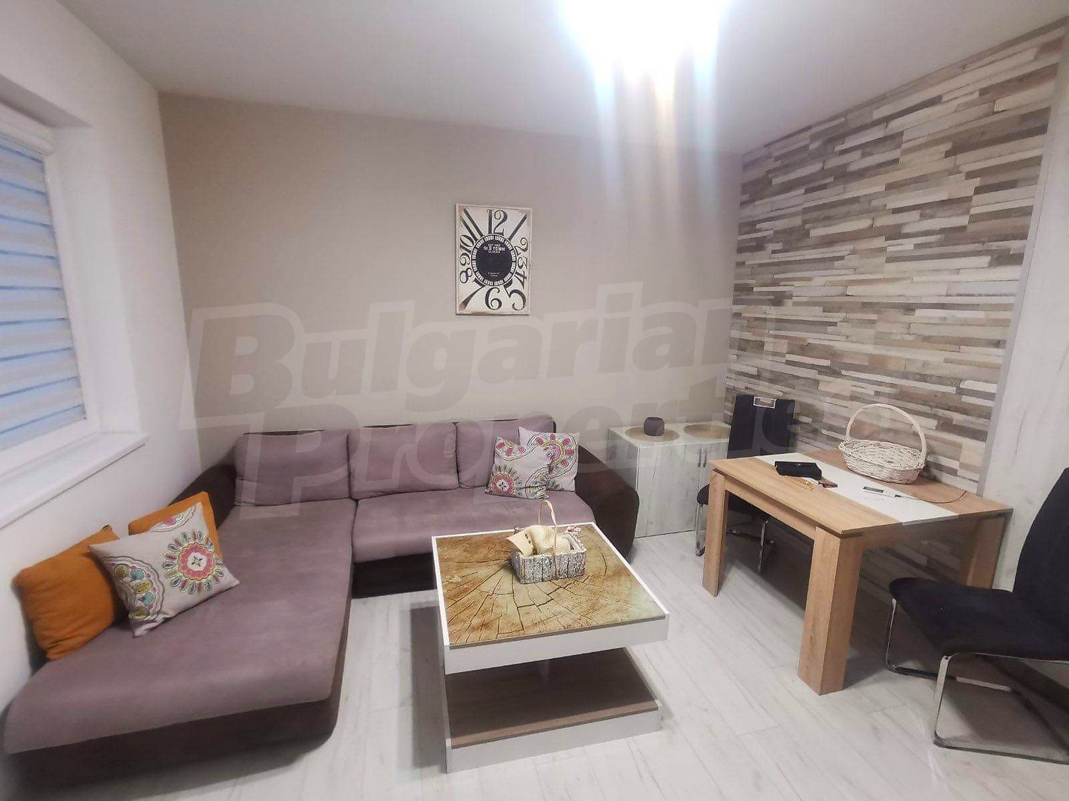 Gallery Picture 4