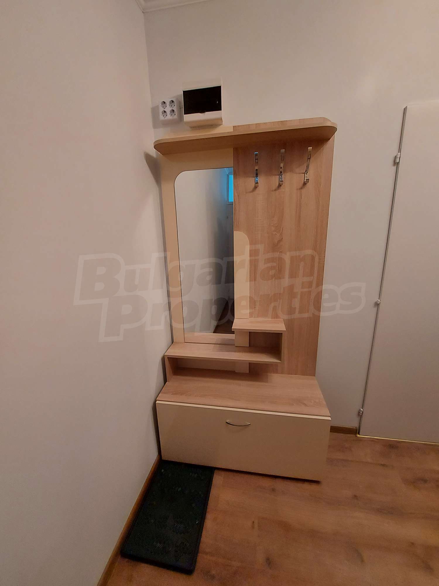 Gallery Picture 16