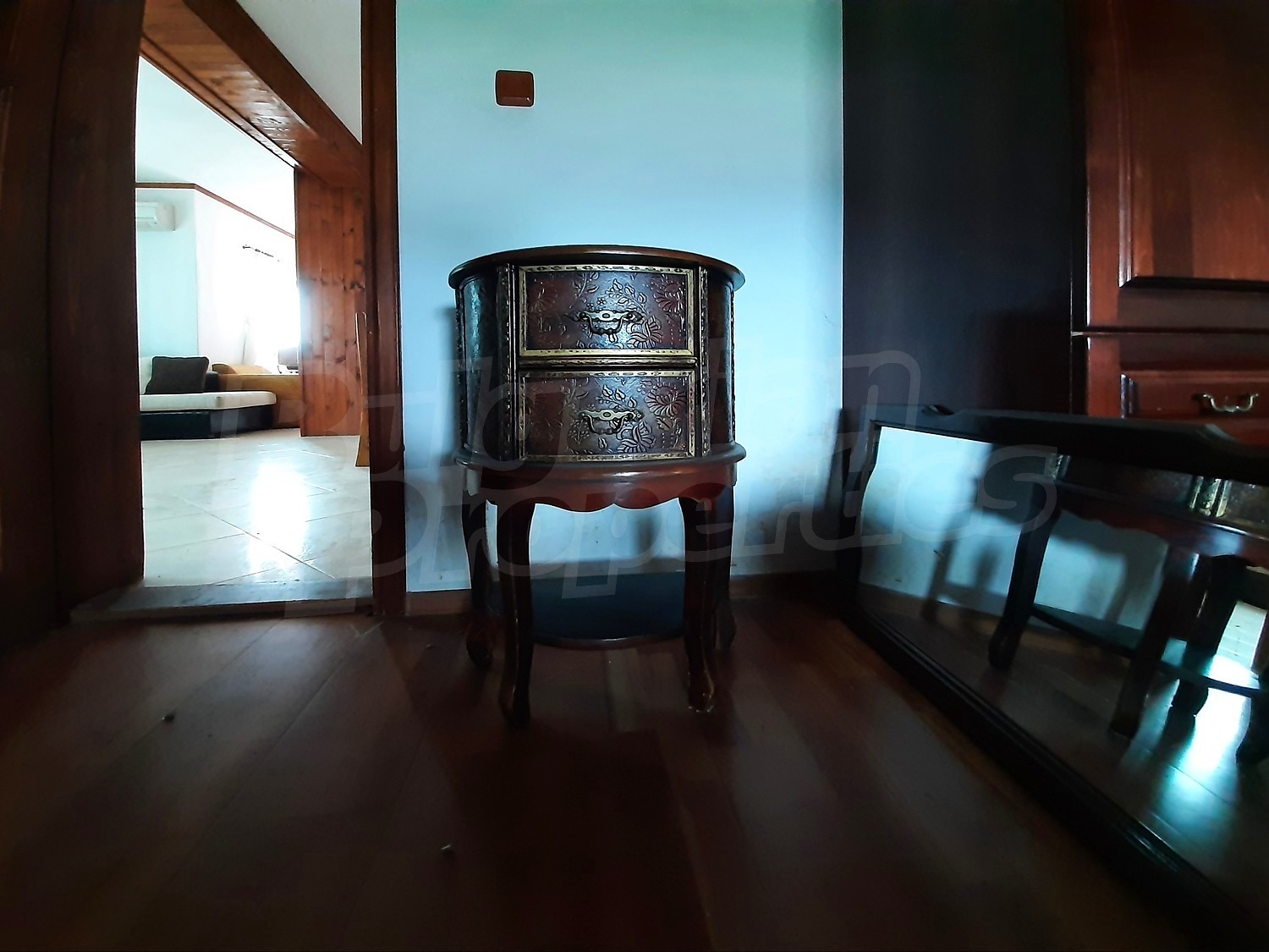 Gallery Picture 7