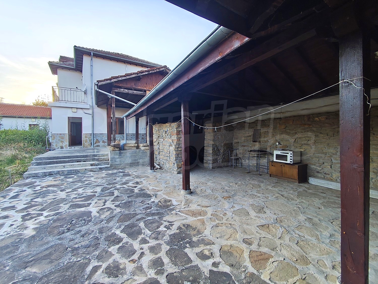 Gallery Picture 16