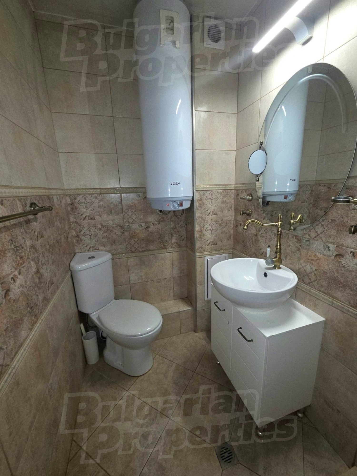 Gallery Picture 10
