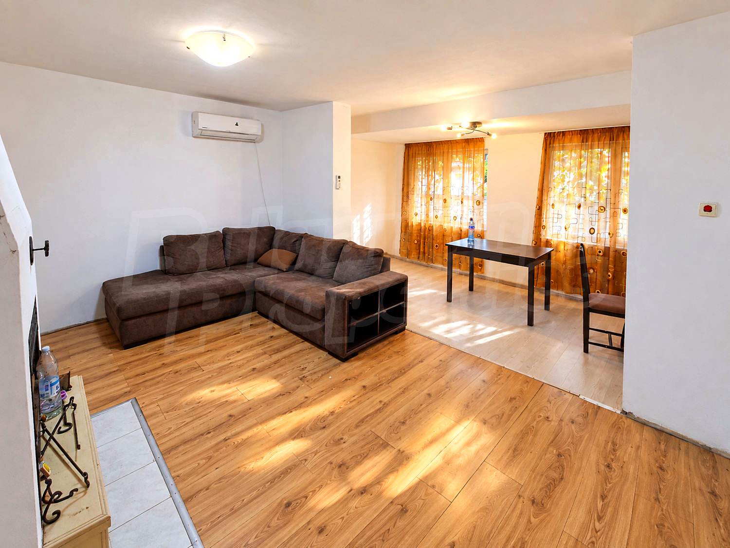 Gallery Picture 9