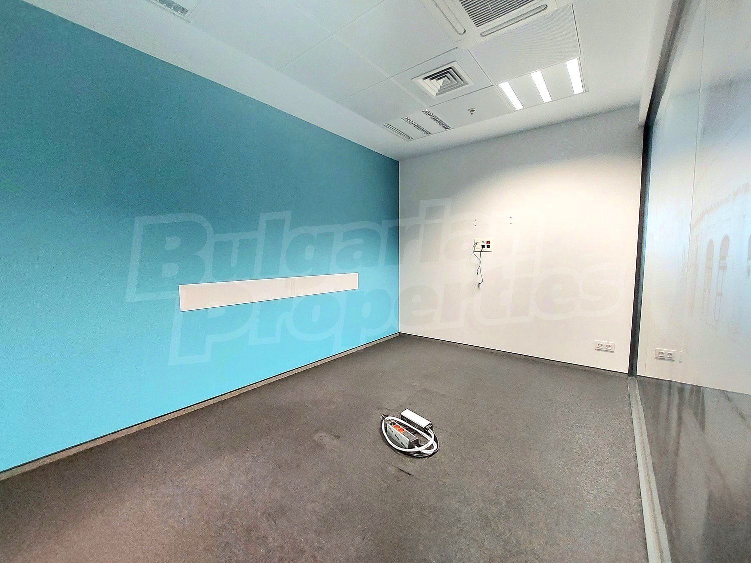 Gallery Picture 10