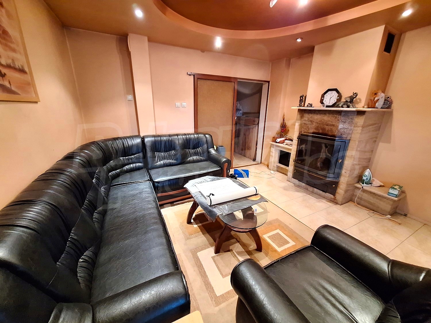 Gallery Picture 2