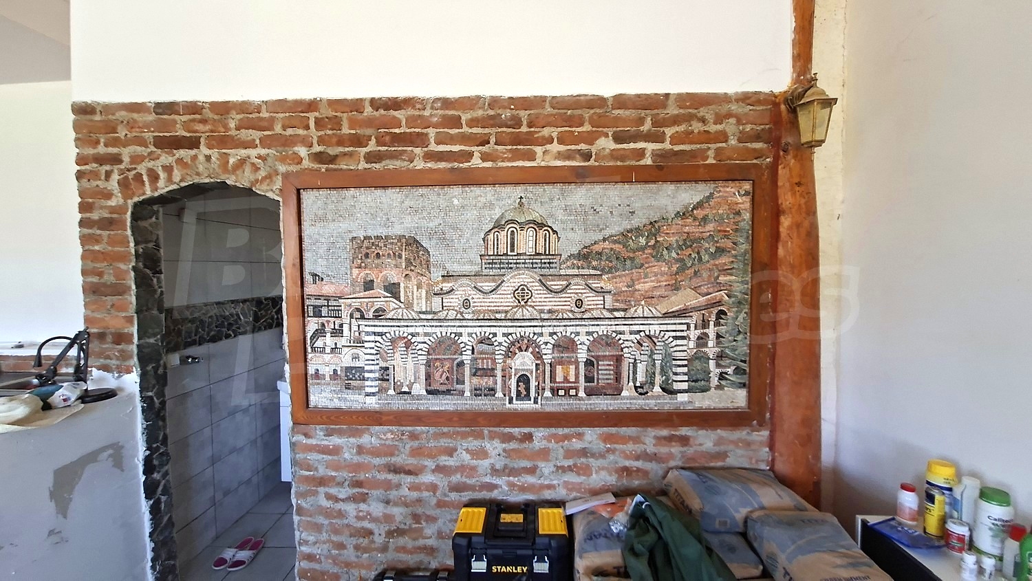 Gallery Picture 17