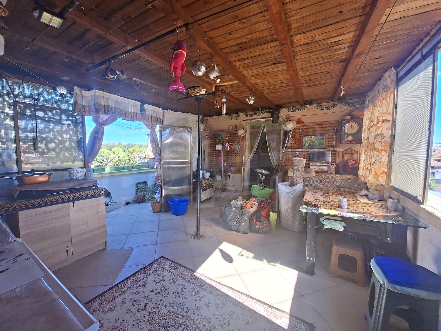Gallery Picture 16