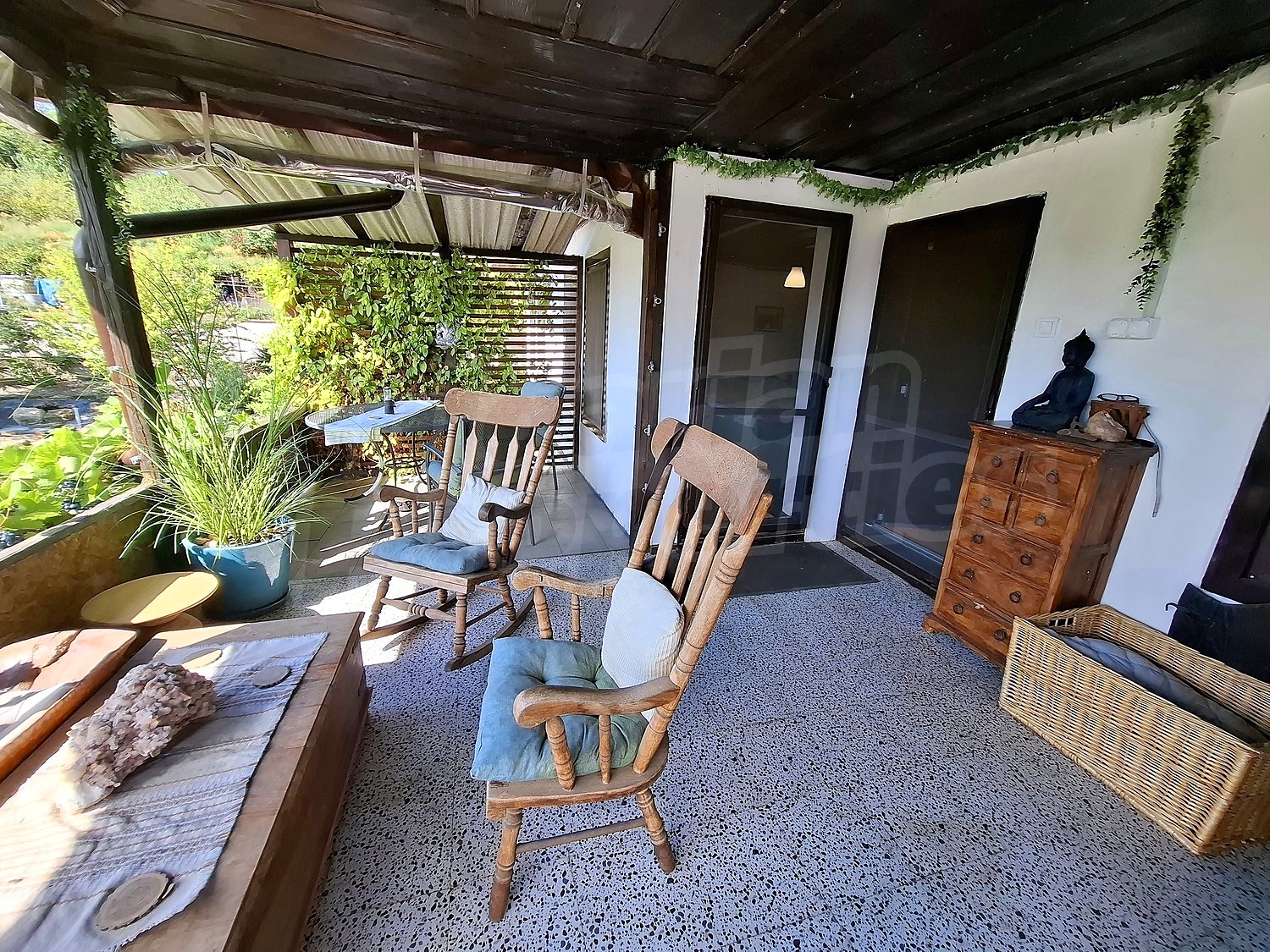 Gallery Picture 32