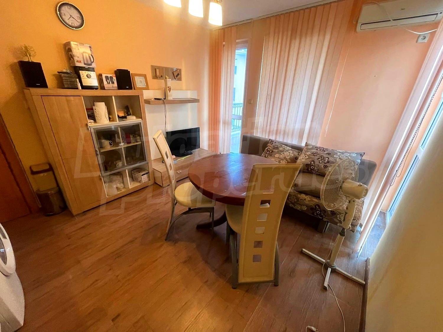 Gallery Picture 5