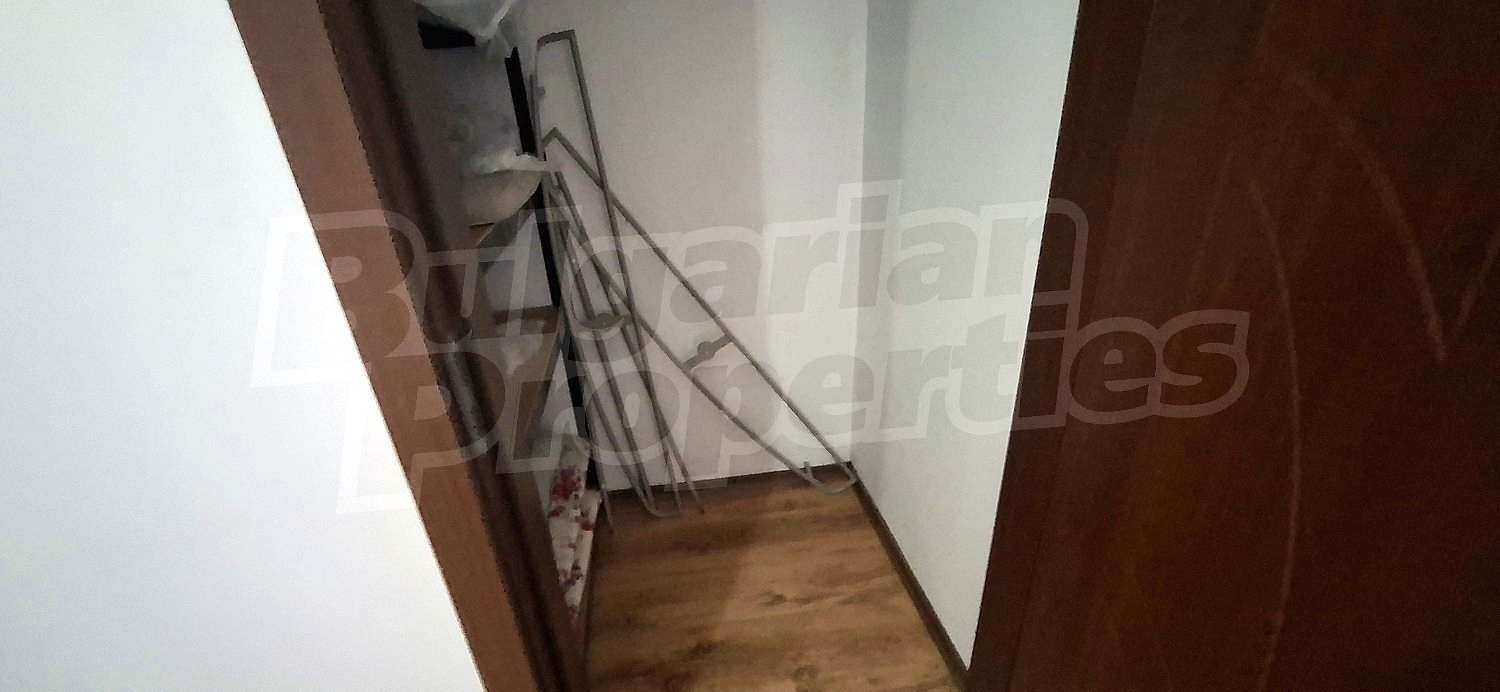 Gallery Picture 15