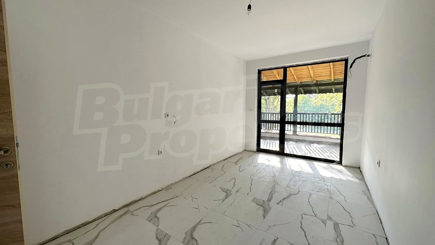 Gallery Picture 8