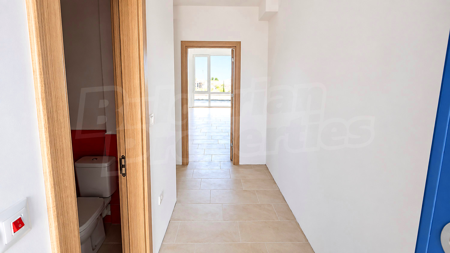 Gallery Picture 10