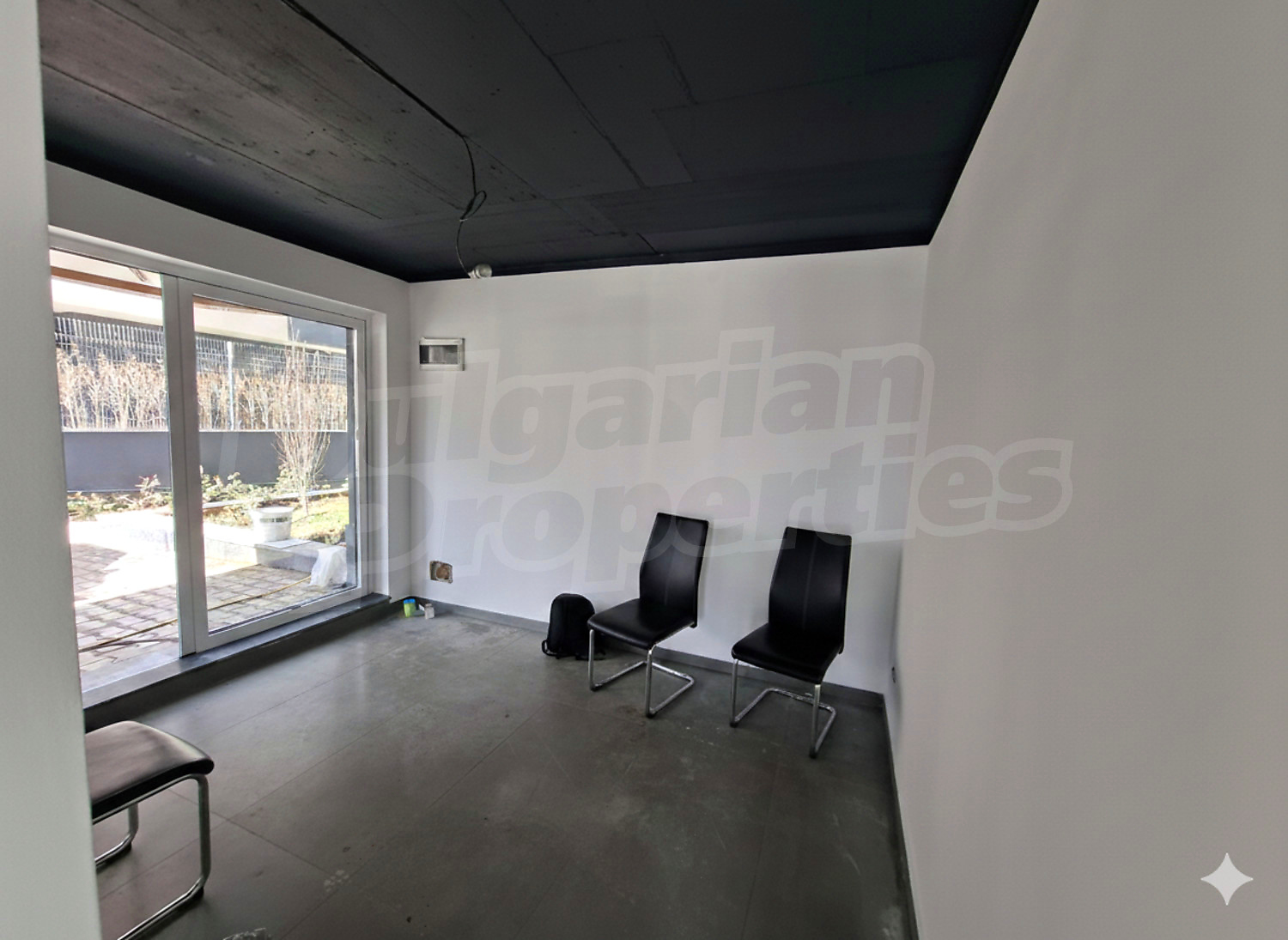 Gallery Picture 6