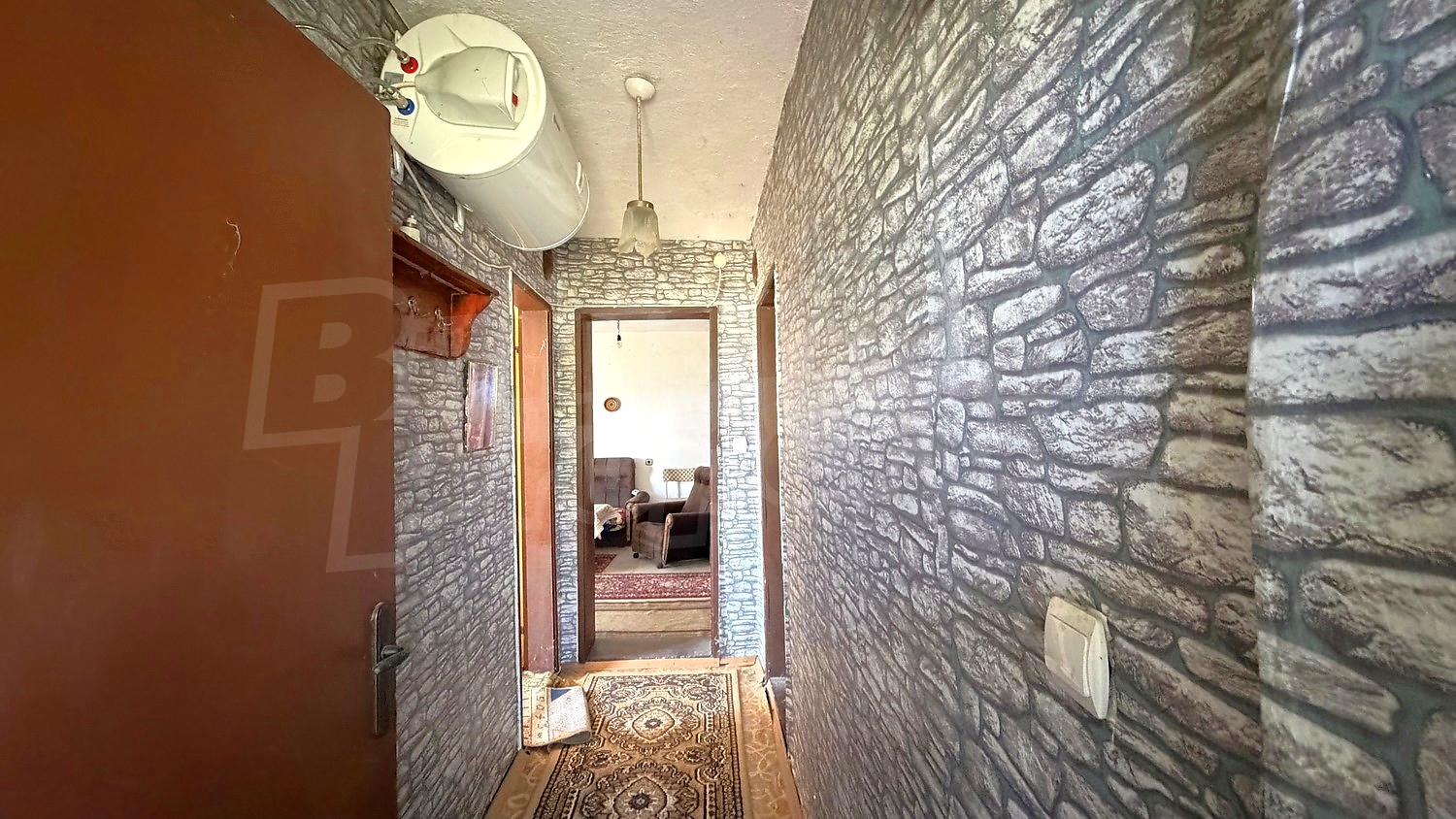 Gallery Picture 32