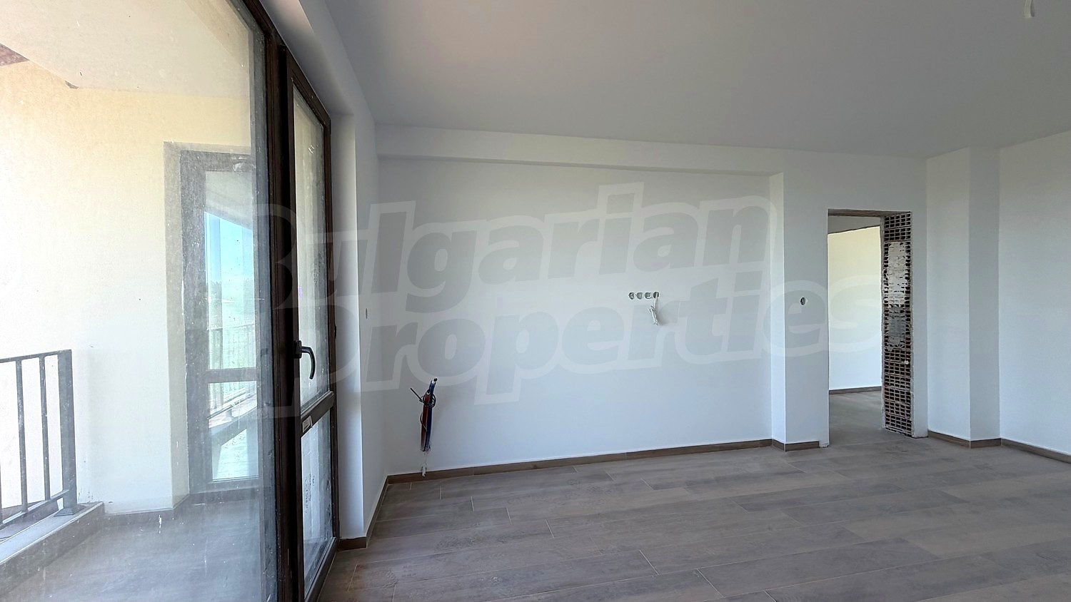 Gallery Picture 37