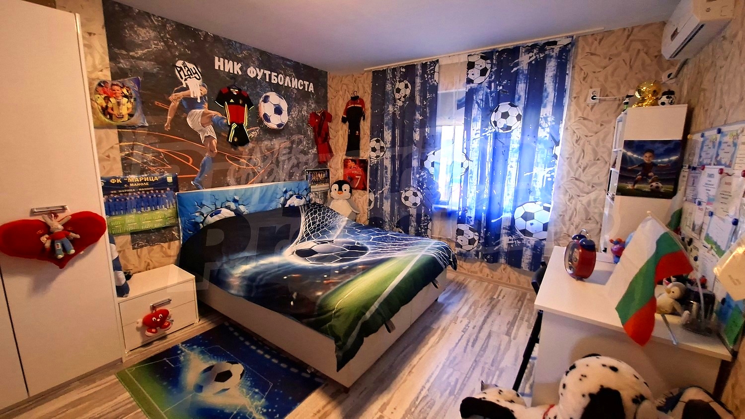 Gallery Picture 29