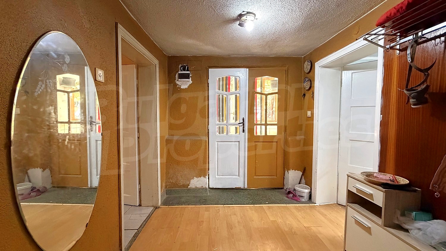 Gallery Picture 4
