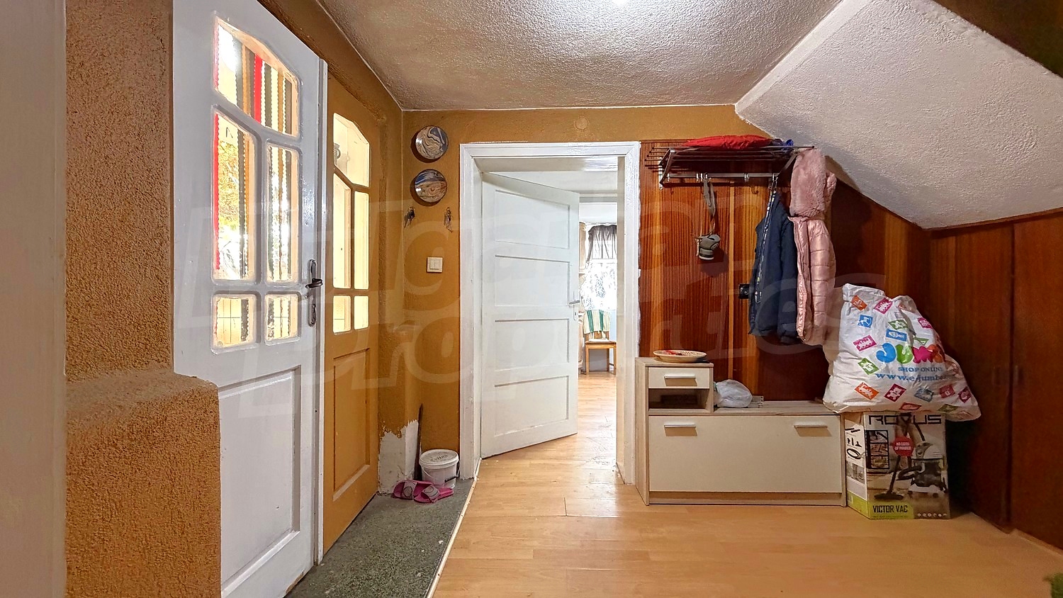 Gallery Picture 19