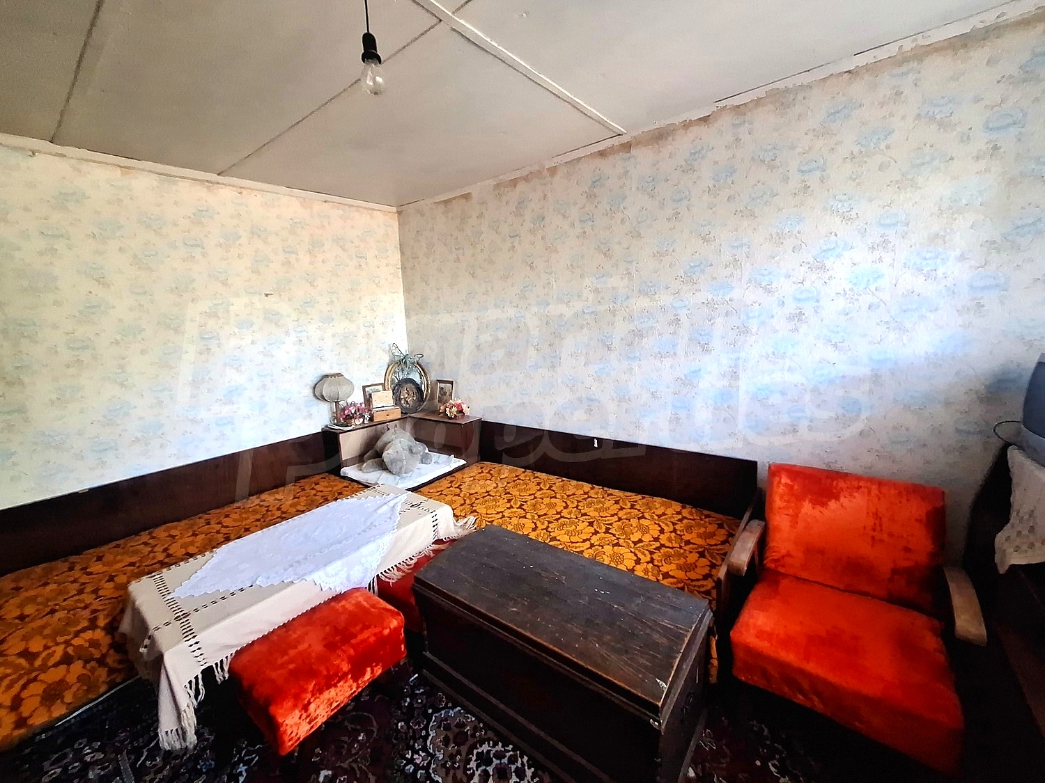 inside, bedroom, furnished