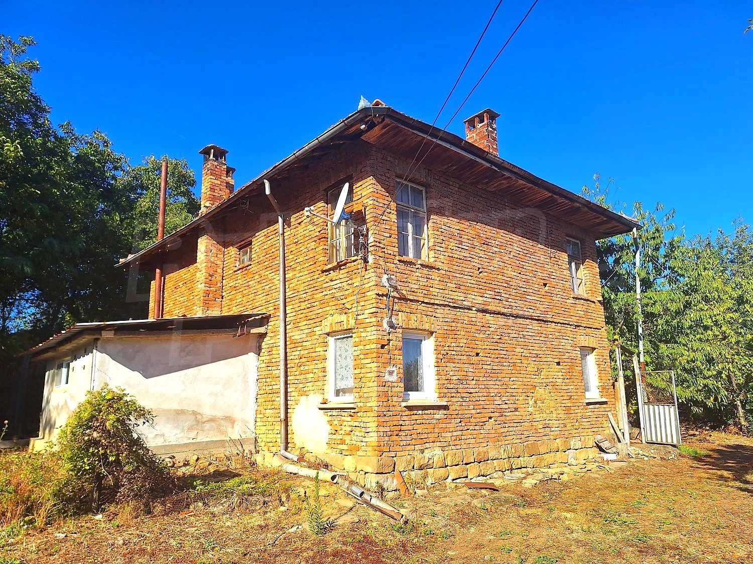 outside, facade, garden
