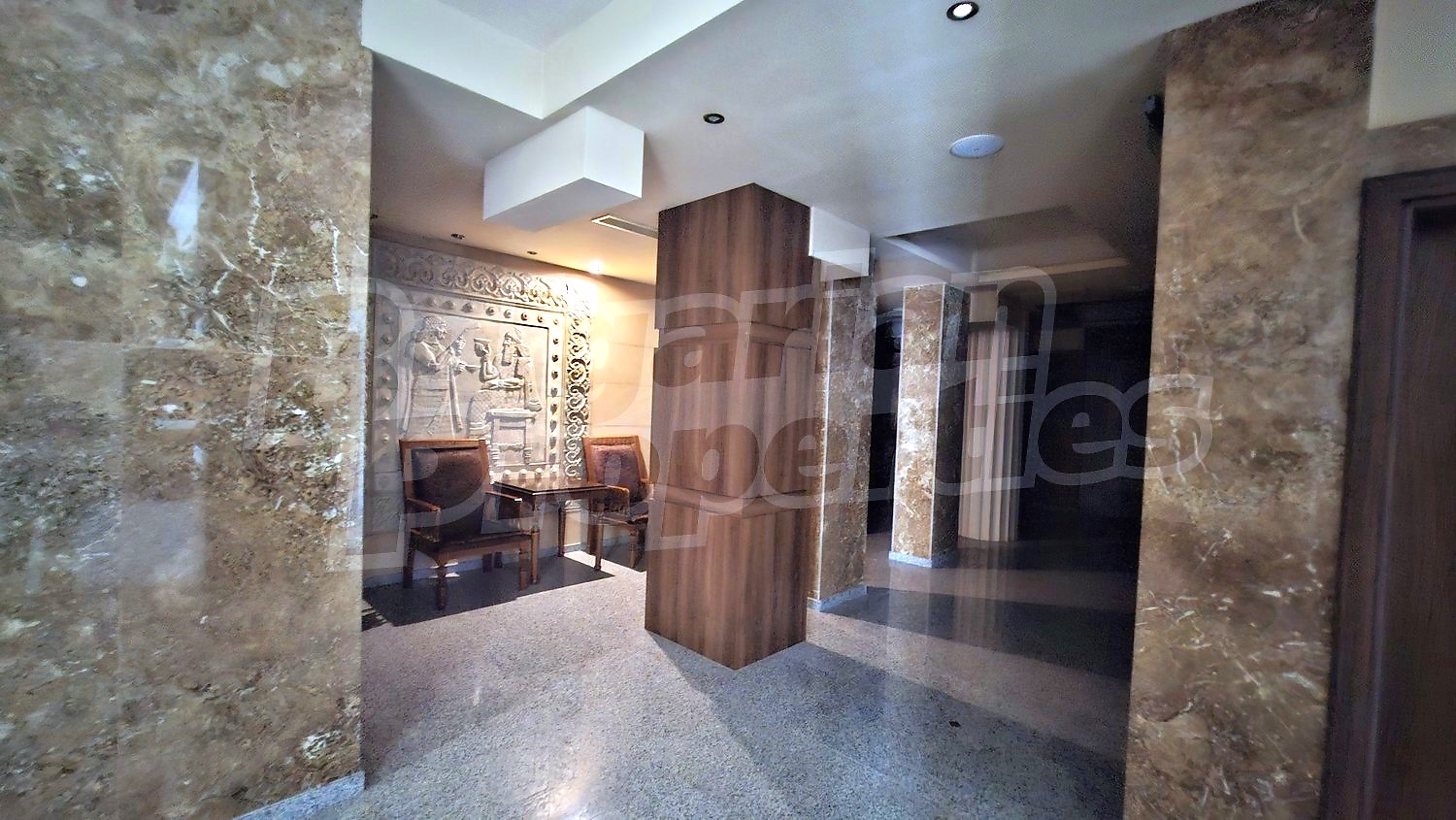 Gallery Picture 13