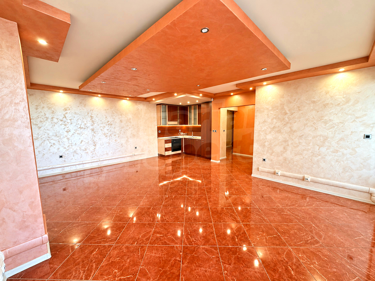 Gallery Picture 10