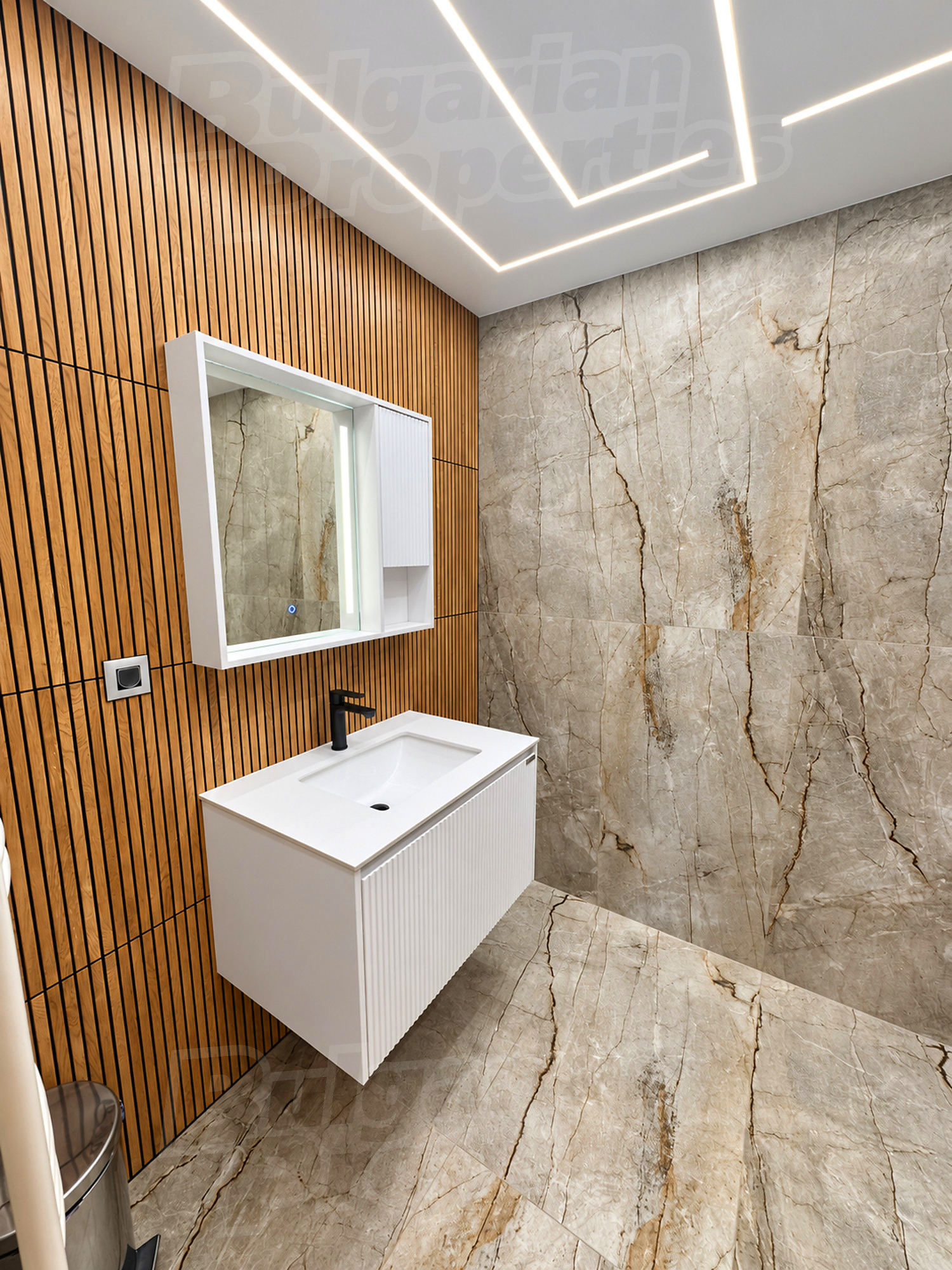 Gallery Picture 13