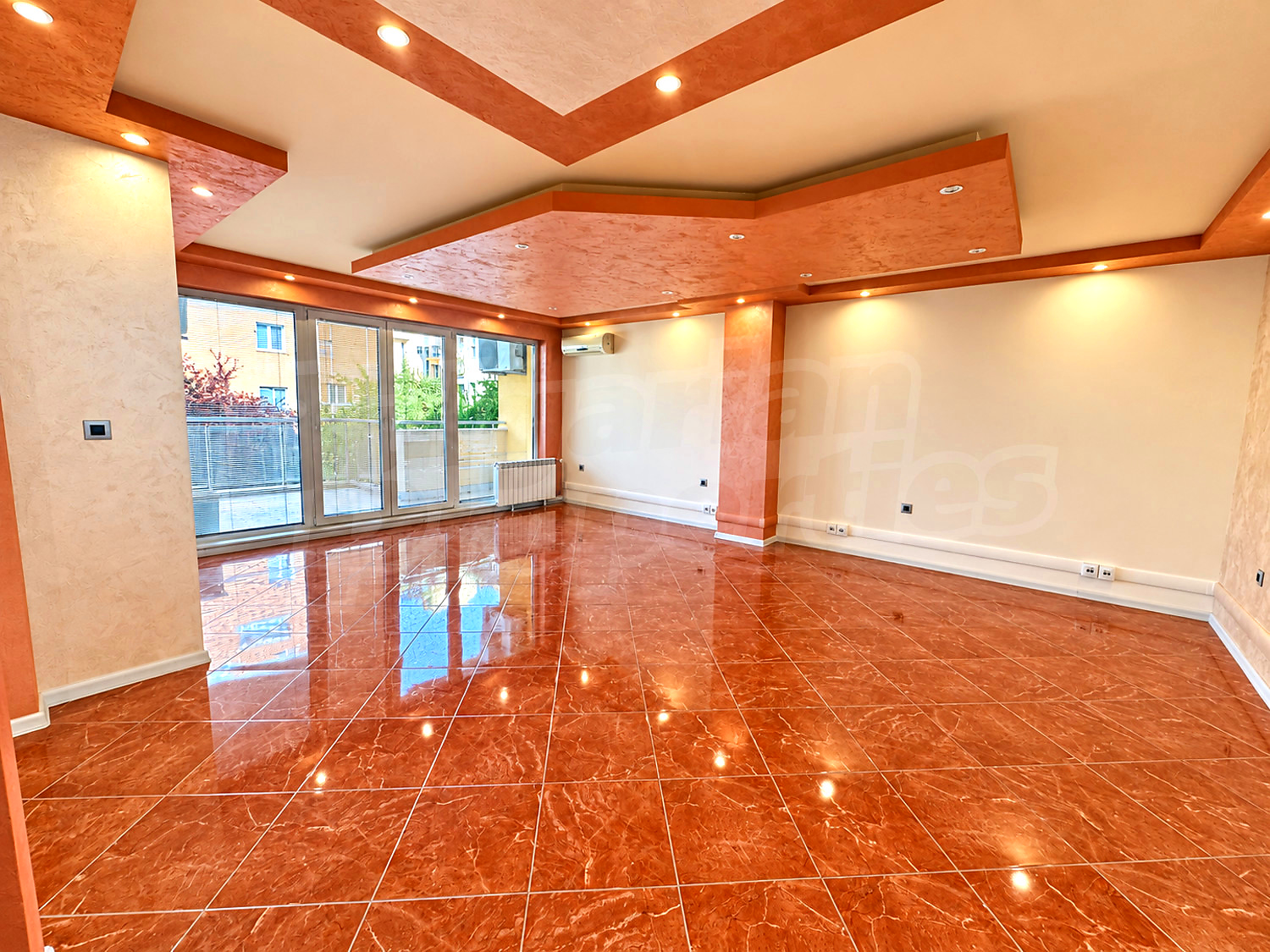Gallery Picture 11