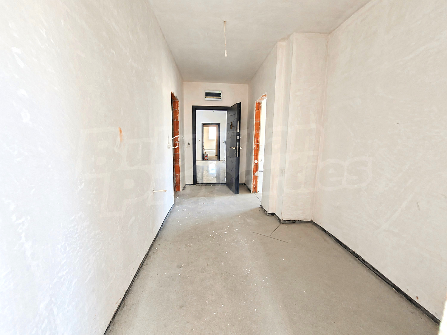 Gallery Picture 10