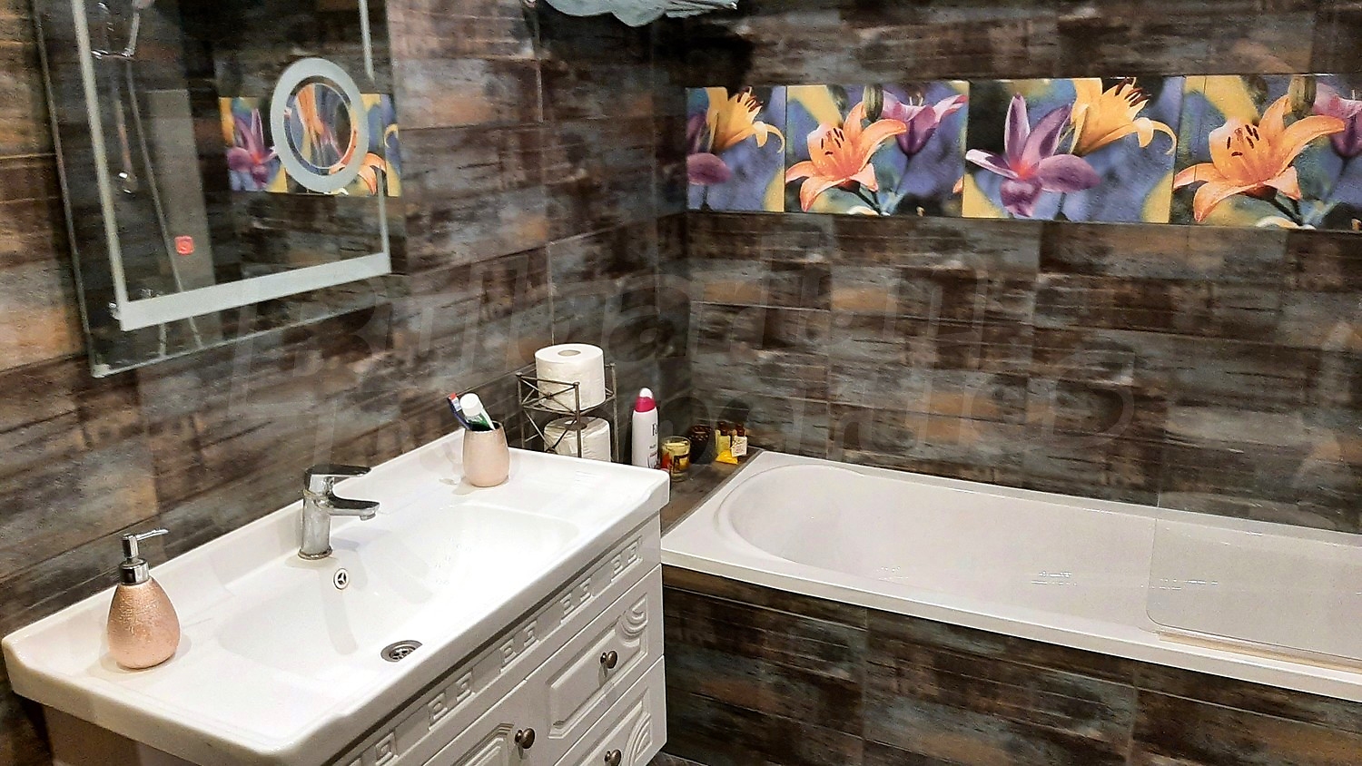 Gallery Picture 24