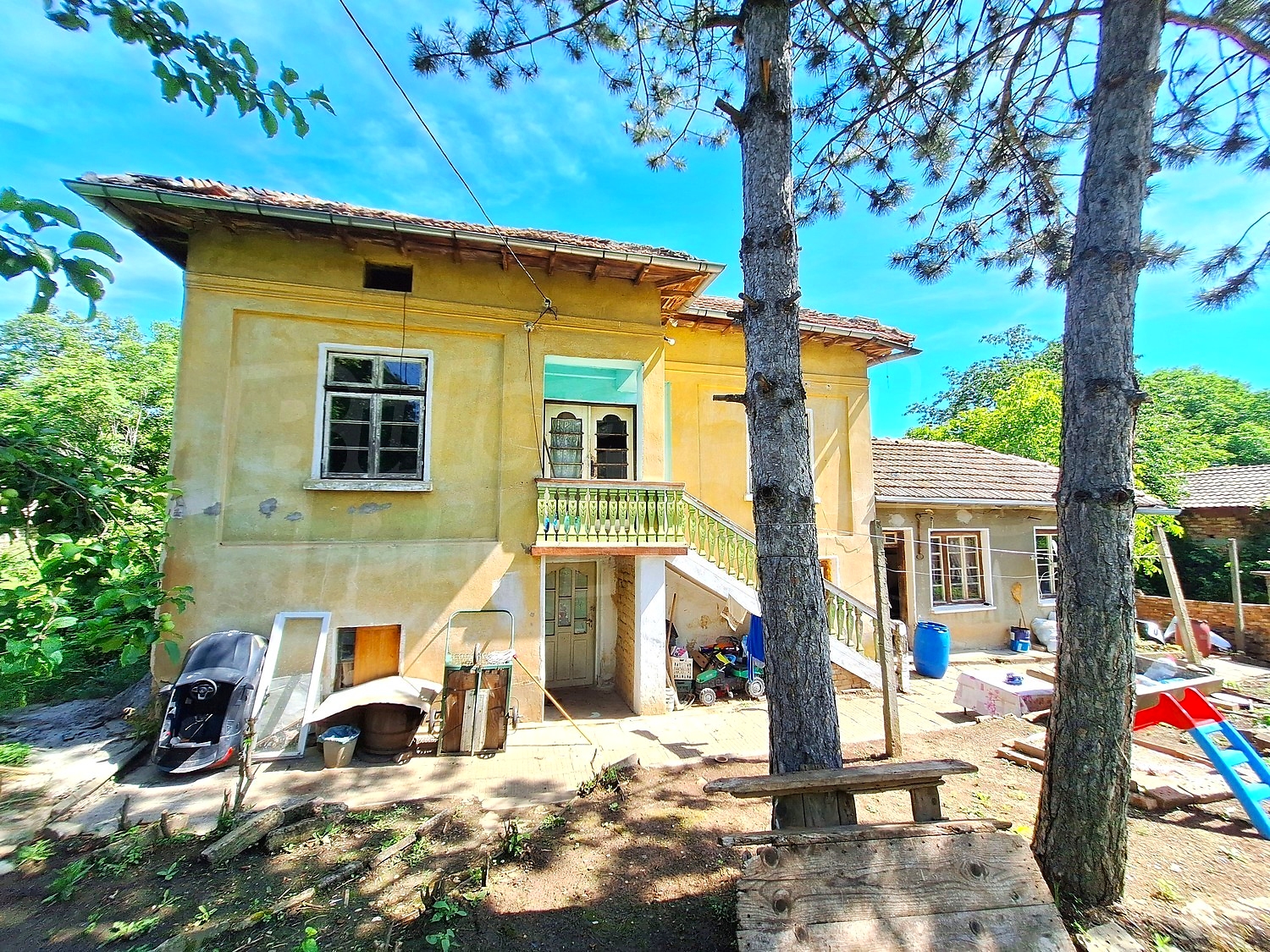 Gallery Picture 2