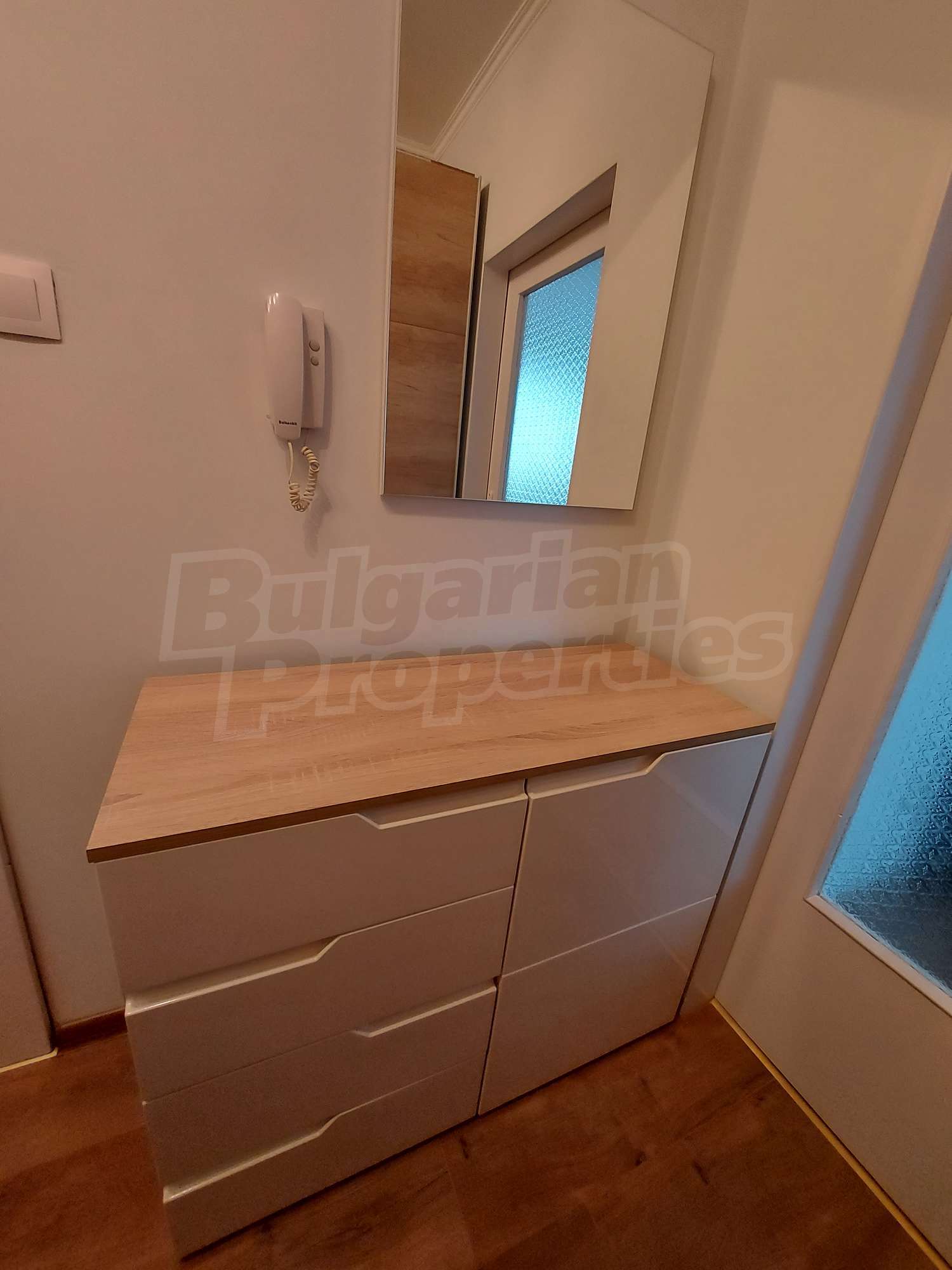 Gallery Picture 15