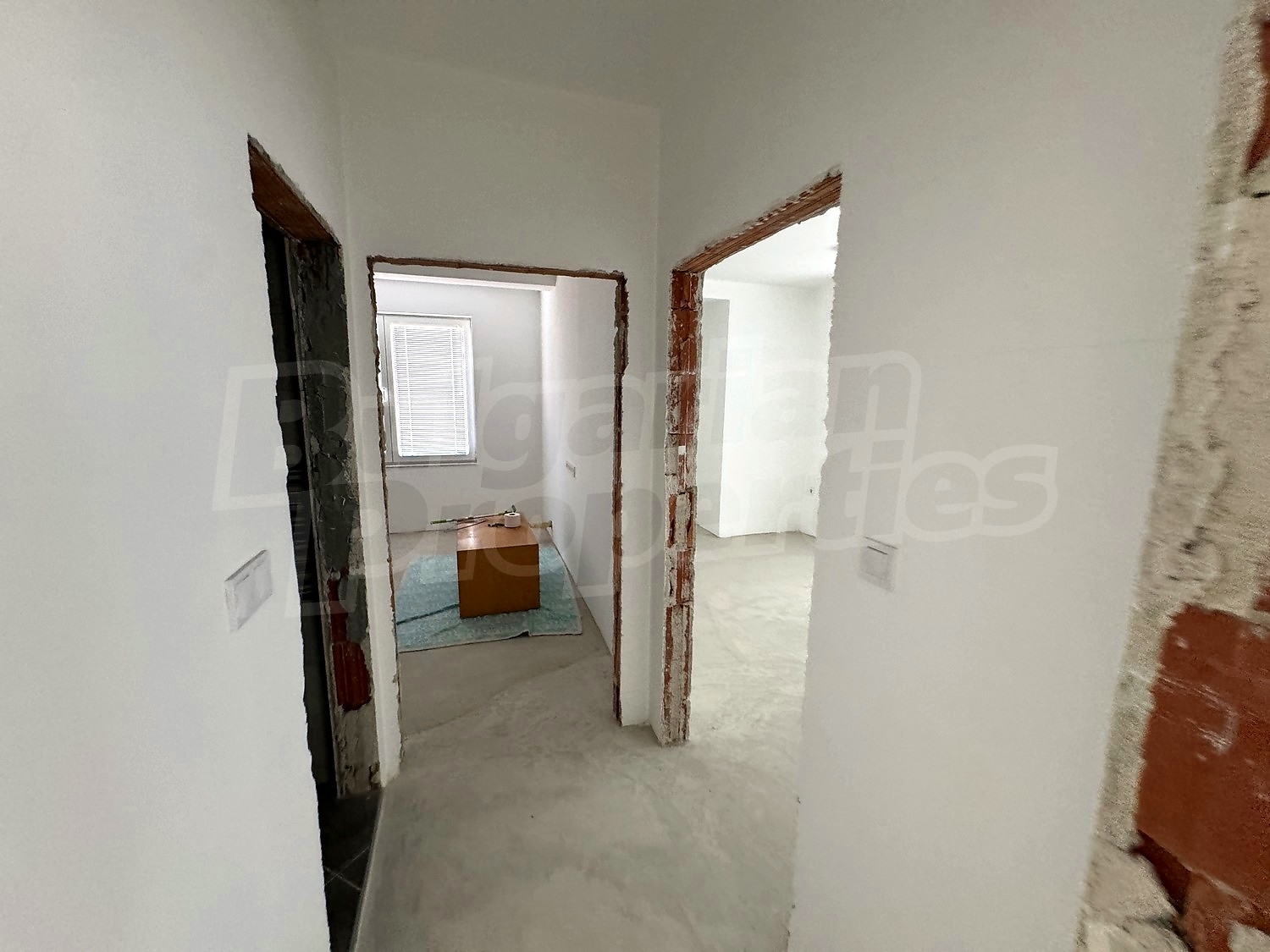 Gallery Picture 10