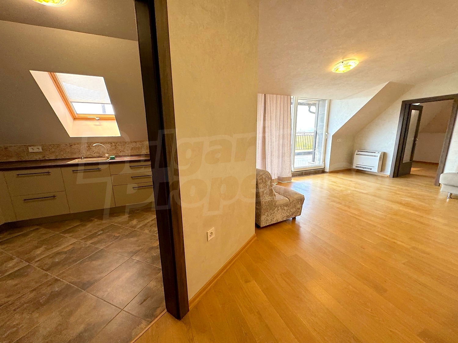 Gallery Picture 42