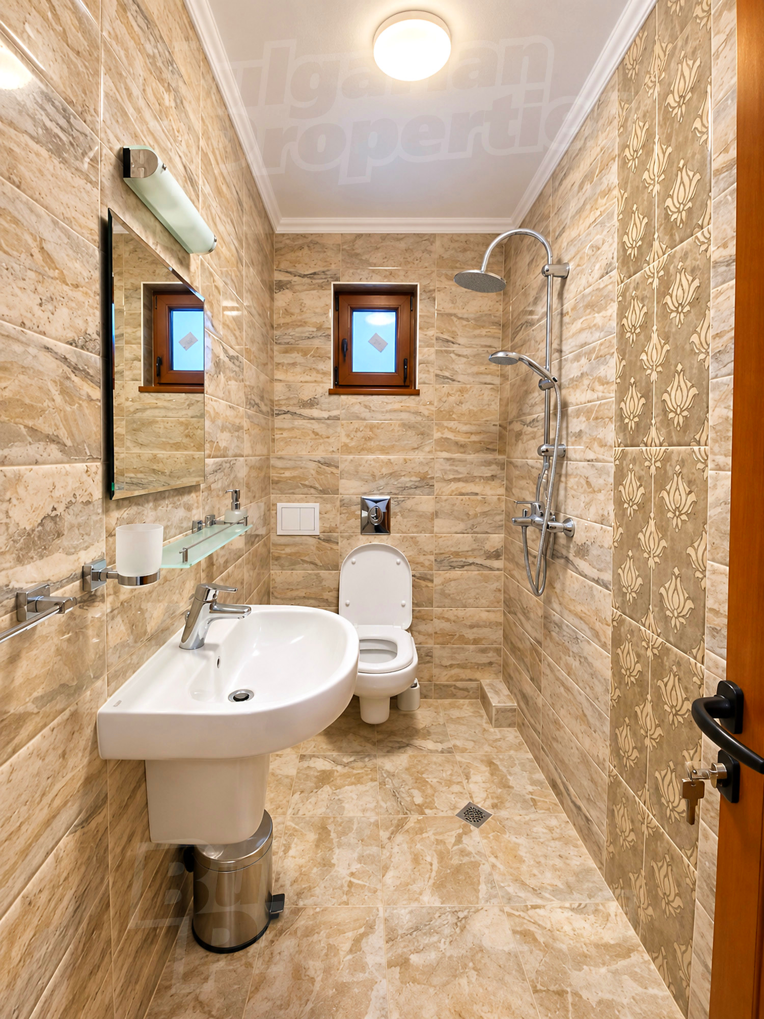 Gallery Picture 15