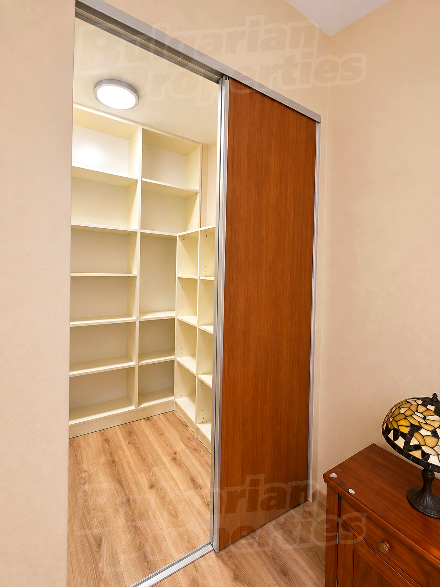 Gallery Picture 11