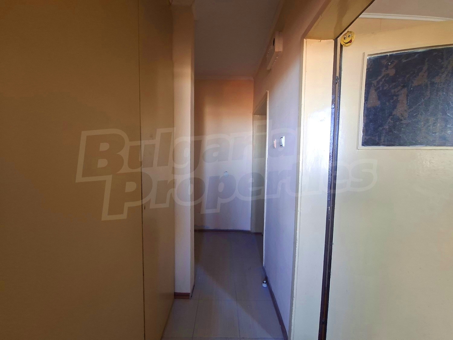 Gallery Picture 12