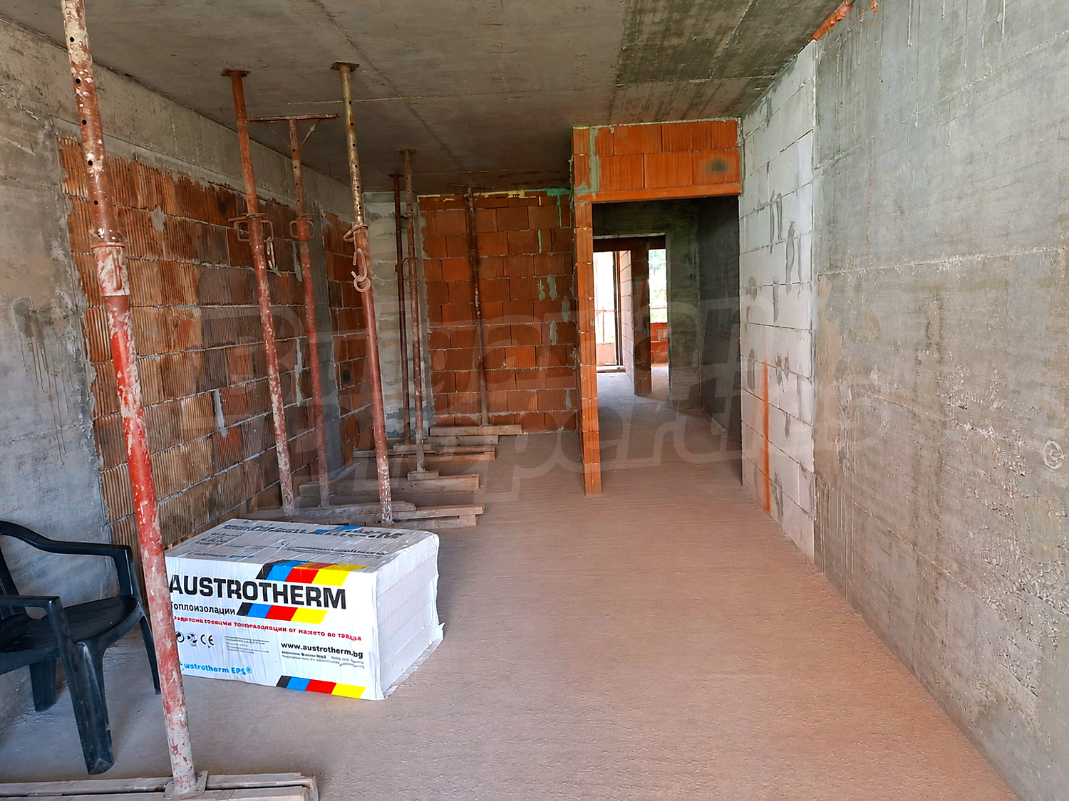 Gallery Picture 3