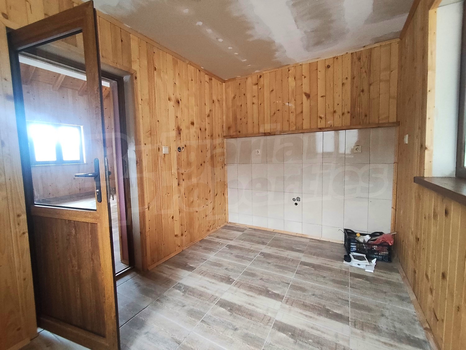 Gallery Picture 4