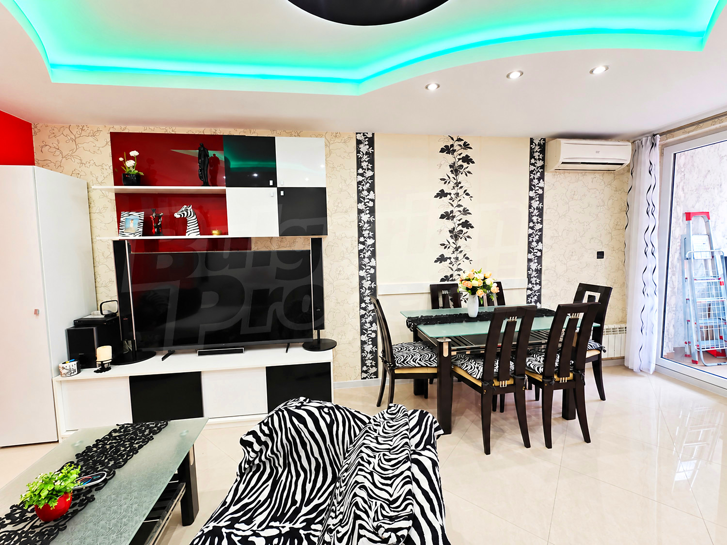 Gallery Picture 4