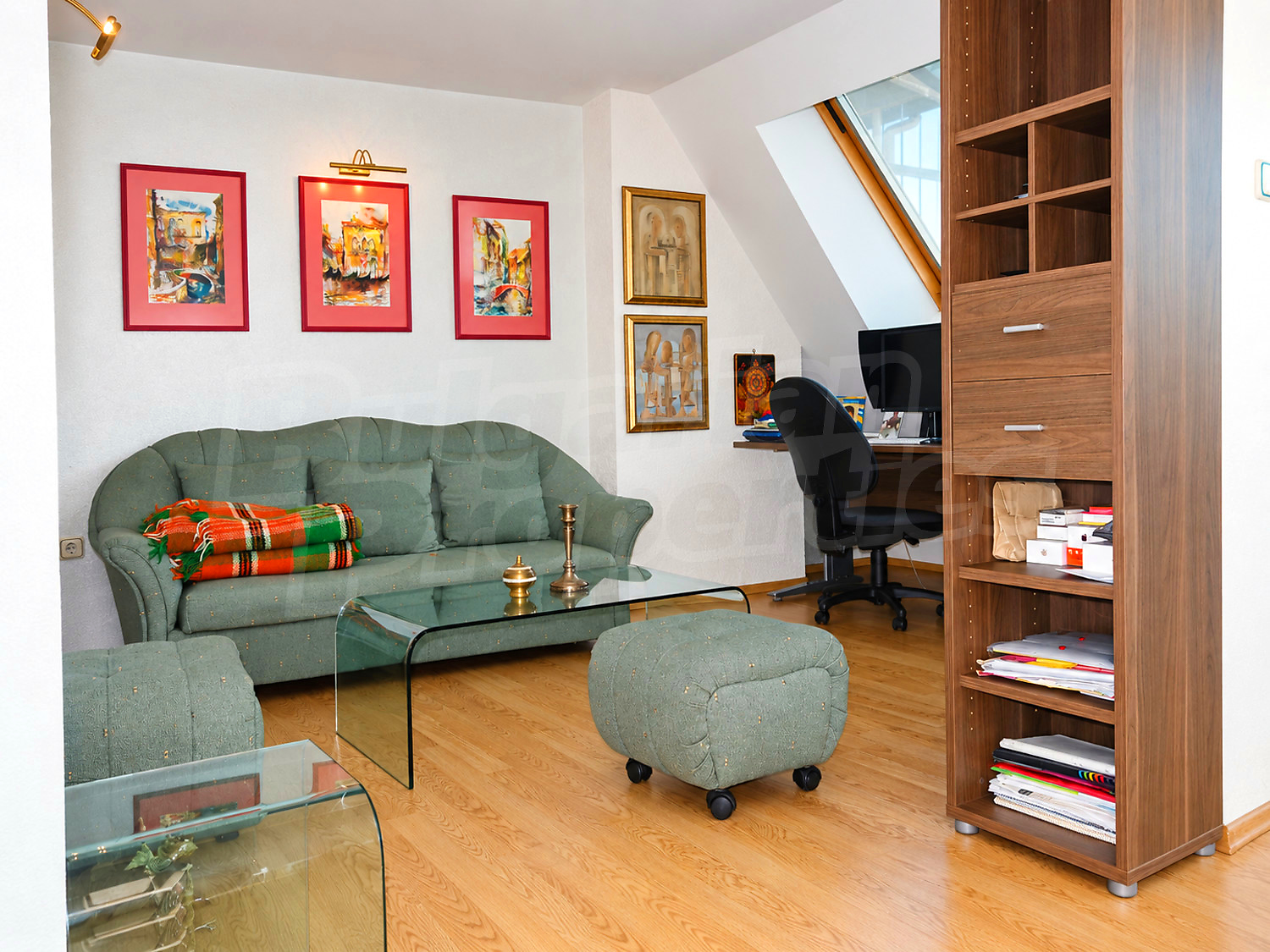 Gallery Picture 3