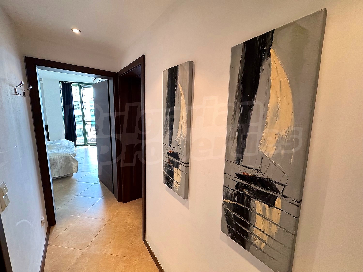 Gallery Picture 27