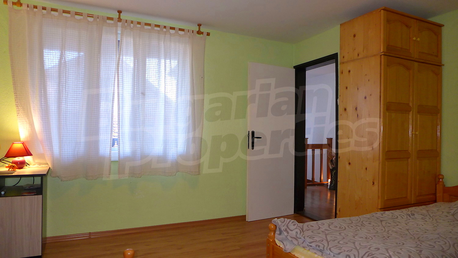 Gallery Picture 28