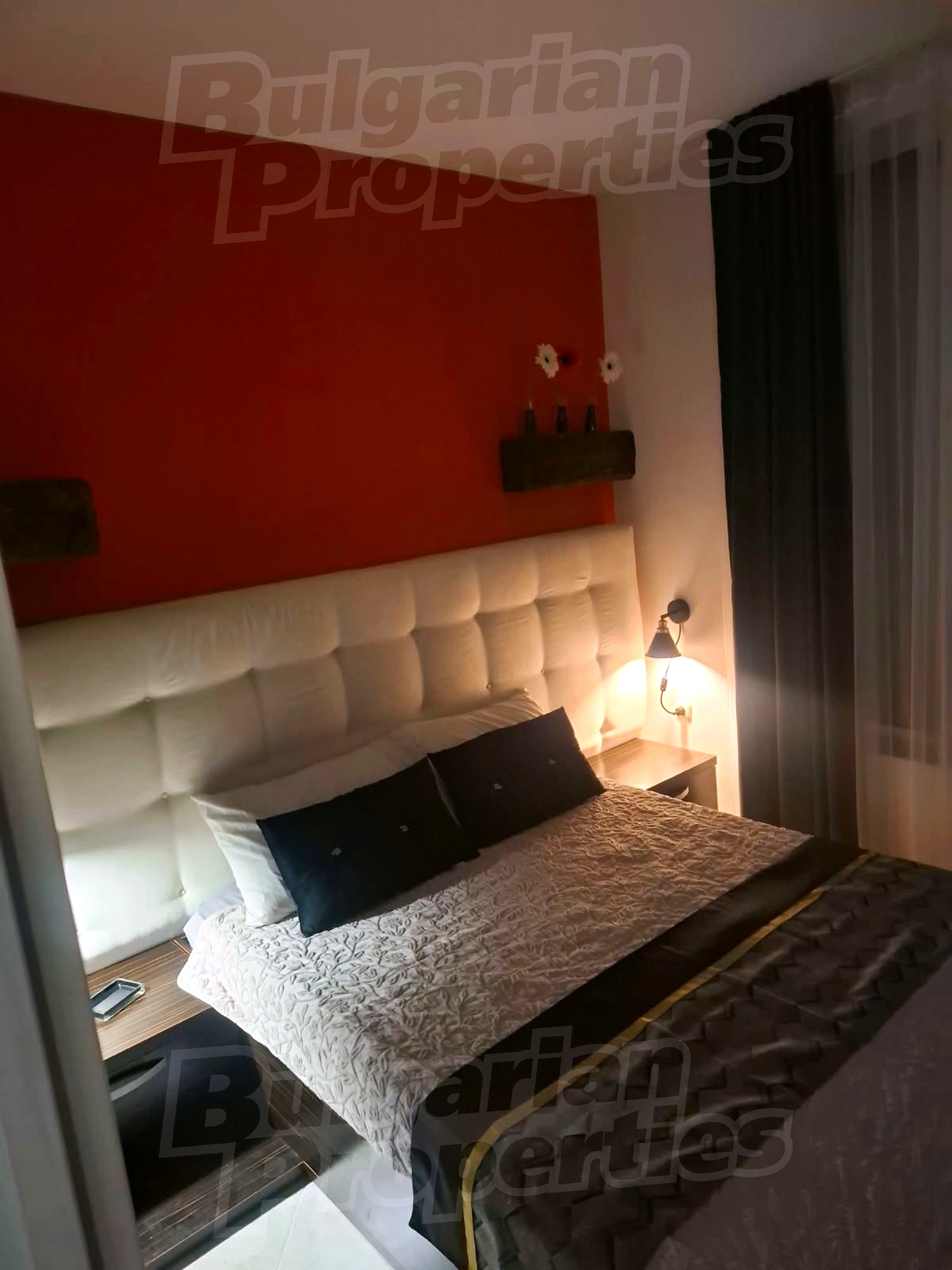 Gallery Picture 33
