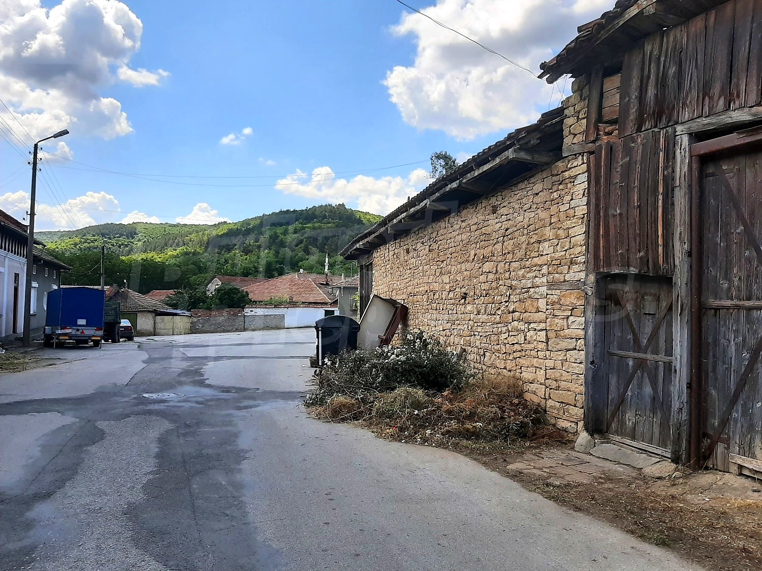 outside, mountain, green area