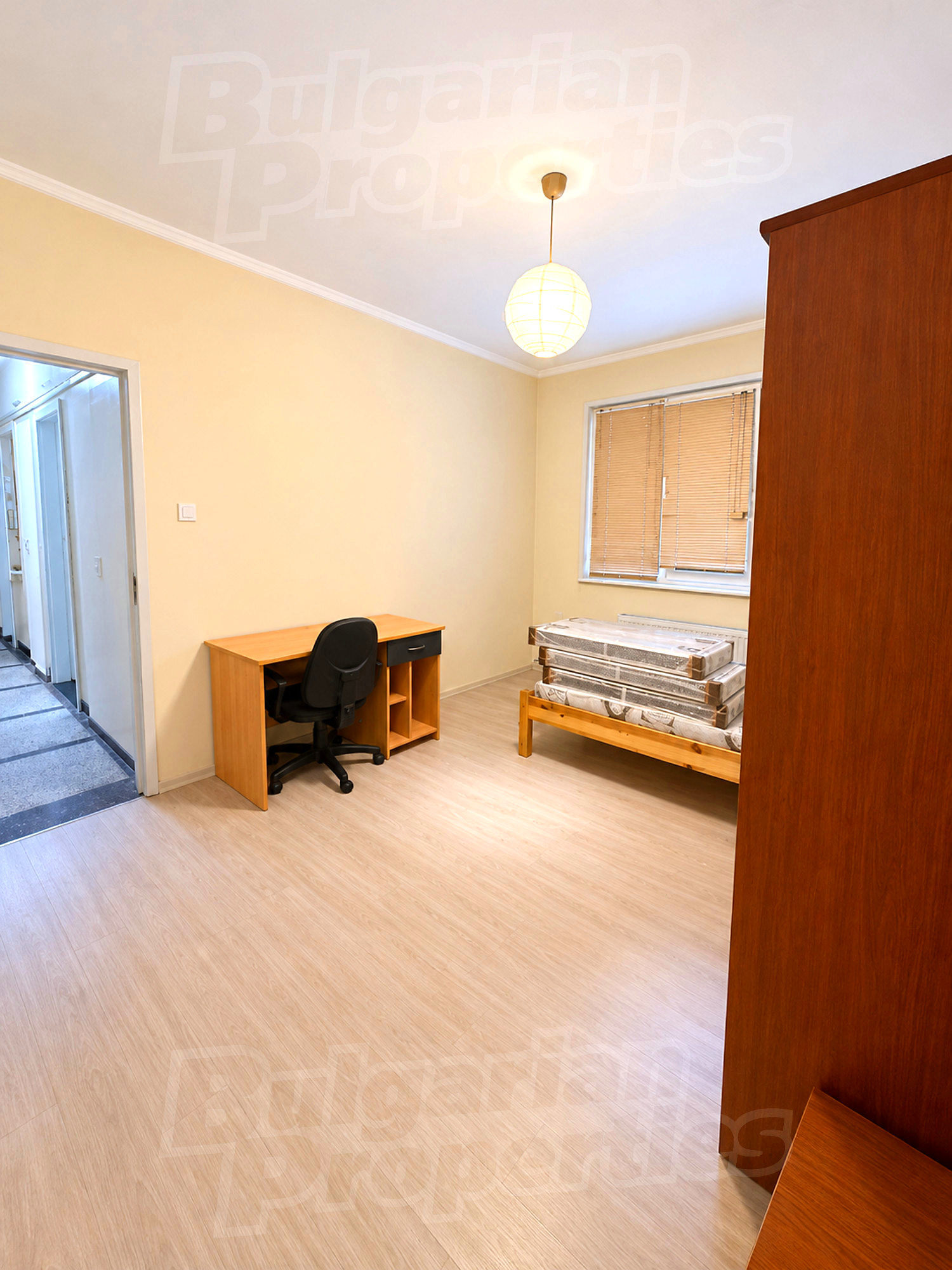 Gallery Picture 13