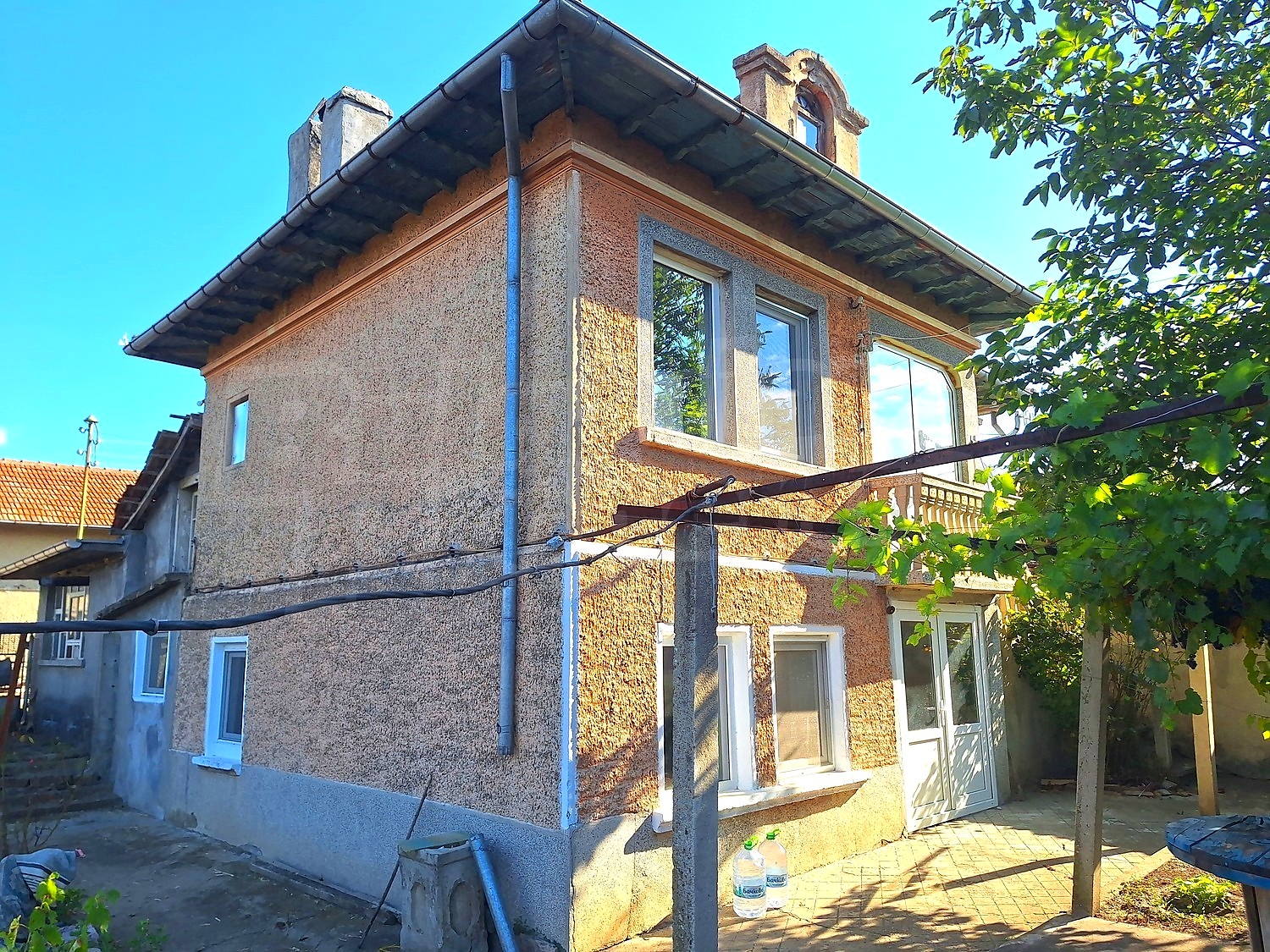 Gallery Picture 2