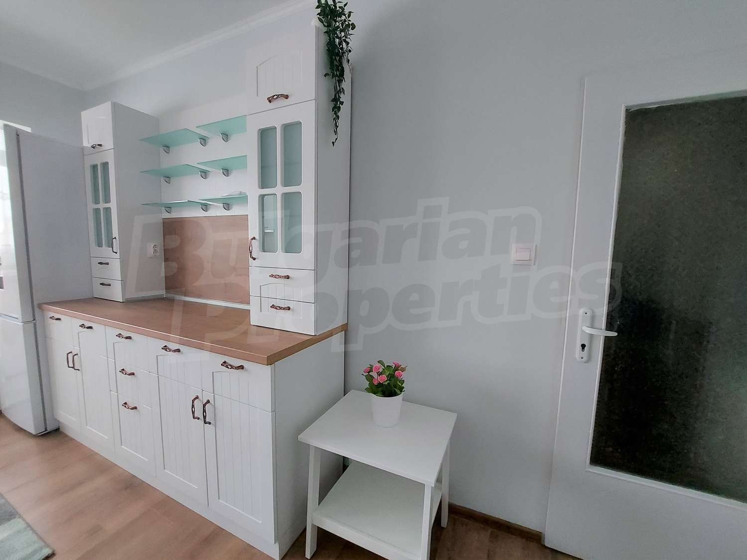 Gallery Picture 2