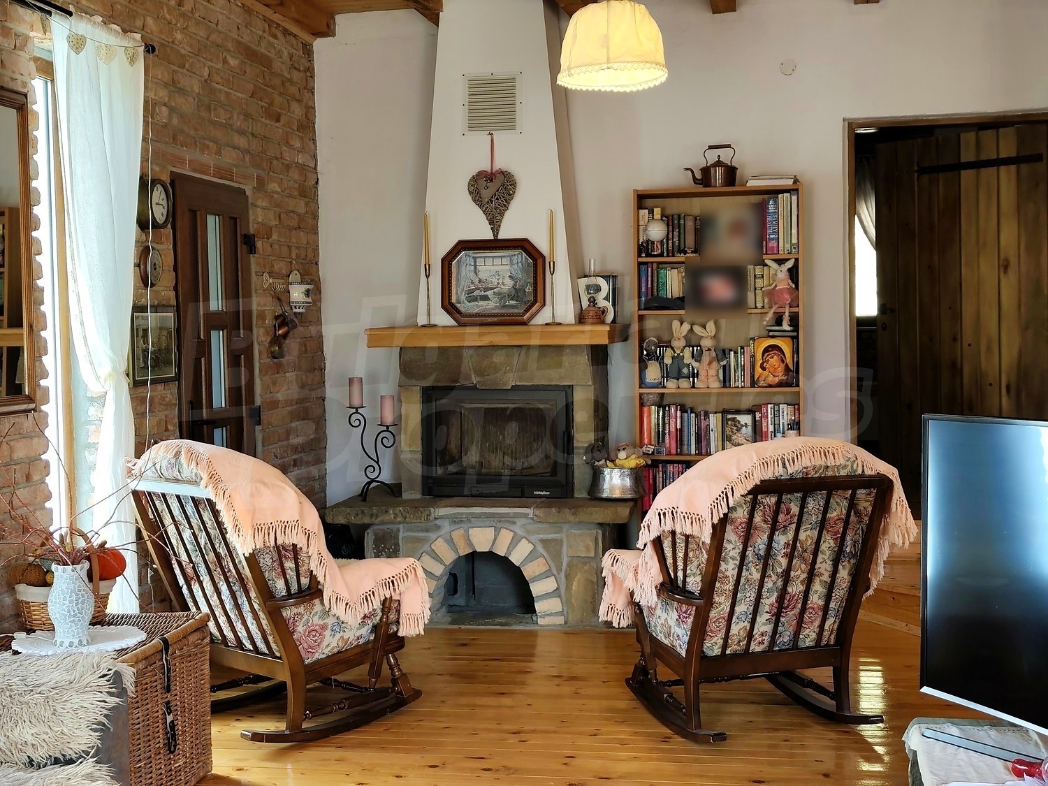 Gallery Picture 5