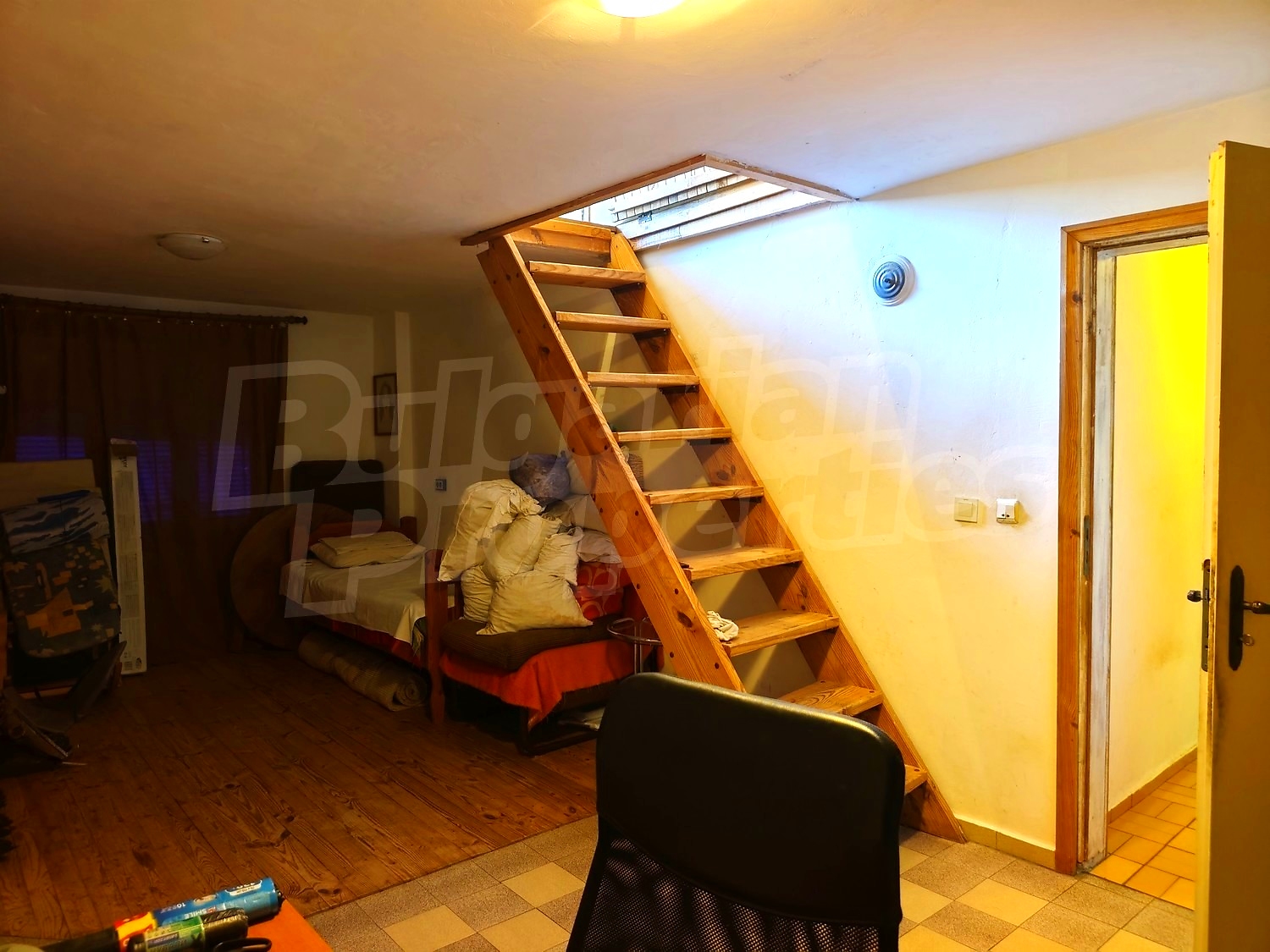 Gallery Picture 23